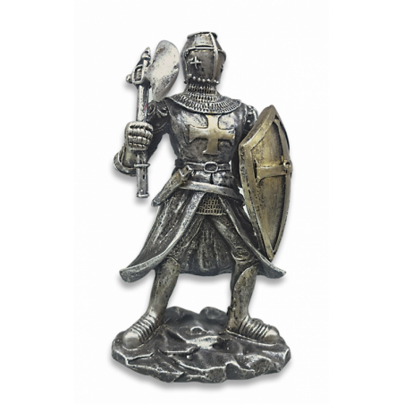 Figure Templier avec bouclier et hache. -   39130