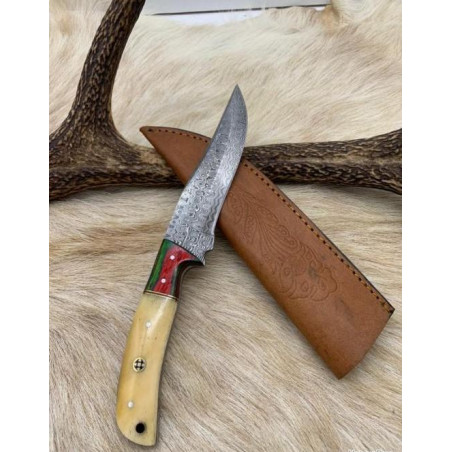 *** Couteau de chasse lame damas manche en os et mitre en bois de rose coloré ref 1010