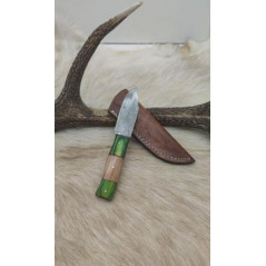 Couteau type médiéval lame fixe acier damas 256couches, manche en bois, full tang ref MED12