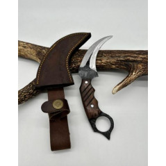 Couteau Karambit Lame Acier carbone 1095 manche en noyer etui en cuir de vache Fabrication Artisanal