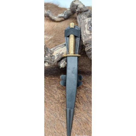 ***DAGUE ANGLAISE TYPE SHEFFIELD MANCHE en laiton ET LAME ACIER 440 MILITARIA lame aigusiée s