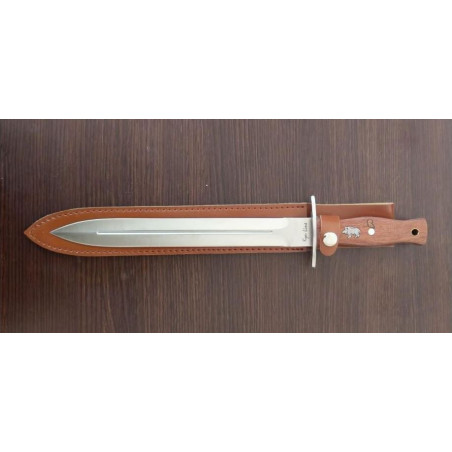 Dague de chasse lame 28cm enacier manche en bois de rose avec sanglier incrusté 40.5cm avecetui DM45 CM1