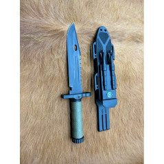 Lot de 4 poignards type American US1918 CM60