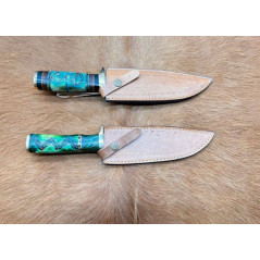 Lot de deux couteaux chipaway avec étui CM76