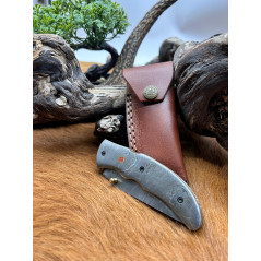 Magnifique couteau pliant tout en damas 256 couches lame + manche avec etui en cuir CM79