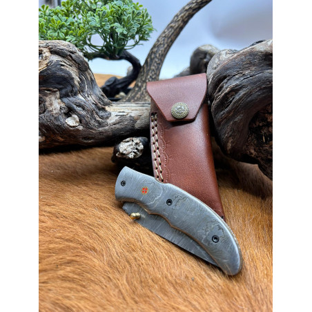 Magnifique couteau pliant tout en damas 256 couches lame + manche avec etui en cuir CM79