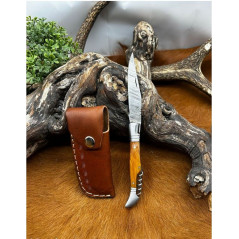 Couteau pliant lame damas 256 couches manche en bois avec etui en cuire ref L2222