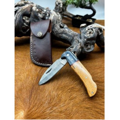 Couteau pliant lame damas 256 couches manche en bois avec etui ref CPO09