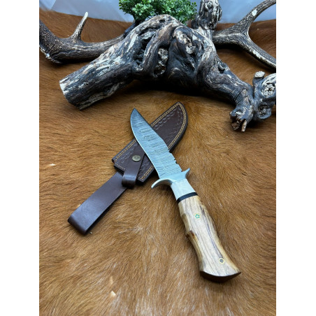 Magnifique couteau Bowie lame acier damas ref B186