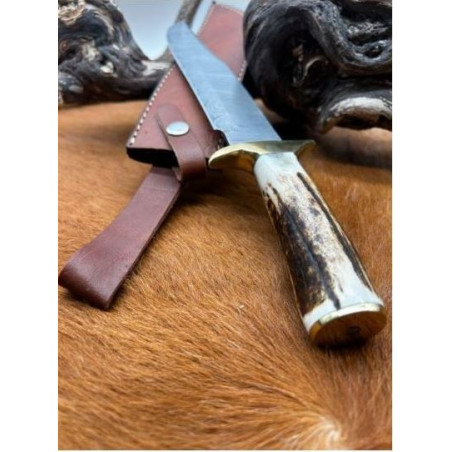 Couteau bowie manche en bois de cerf bois garde en laiton étui en cuire de vache ref B01