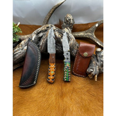 Pour collectionneur Magnifique Lot de deux couteaux damas L106