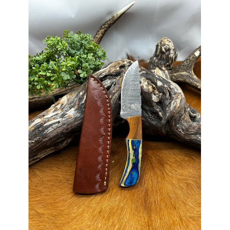Magnifique petit Couteau smoky Mountain Blades lame en acier Damas et manche en bois vendu dans sa boîte ref SMB133