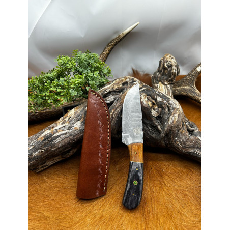 Magnifique petit Couteau smoky Mountain Blades lame en acier Damas et manche en Bois vendu dans sa boîte ref SMB130