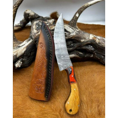 Couteau chasse lame damas 256 couches Manche en bois ref D68