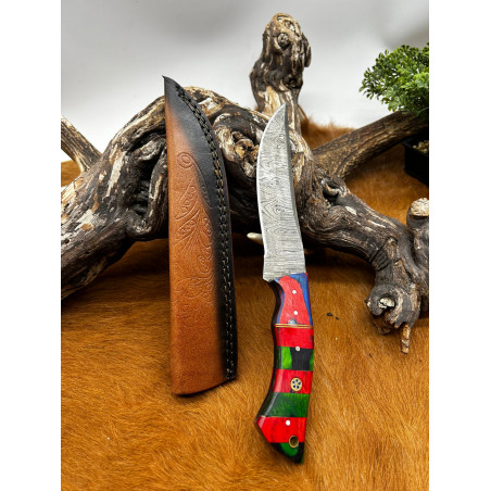 Couteau chasse lame damas 256 couches Manche en bois ref D70