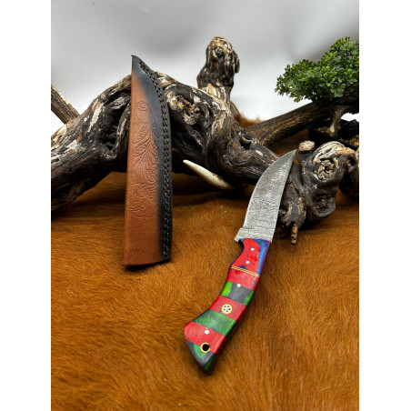 Couteau chasse lame damas 256 couches Manche en bois ref D70