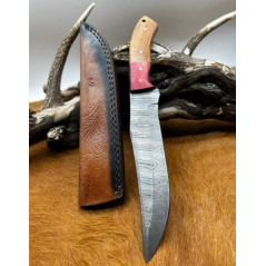 Couteau chasse lame damas 256 couches Manche en bois ref D45