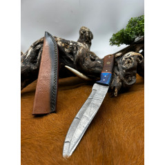 Couteau chasse lame damas 256 couches Manche en bois ref D95
