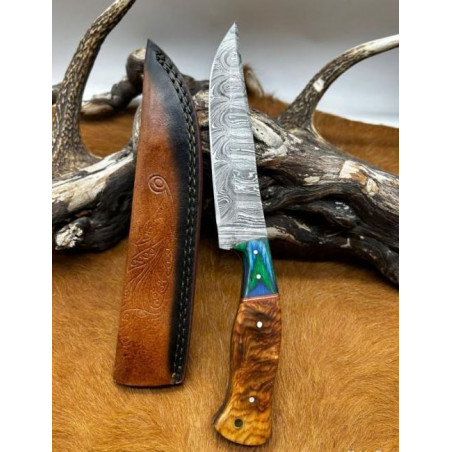 Couteau chasse lame damas 256 couches Manche en bois ref D48