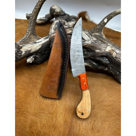 Couteau chasse lame damas 256 couches Manche en bois ref D75