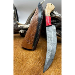 Couteau chasse lame damas 256 couches Manche en bois ref D79
