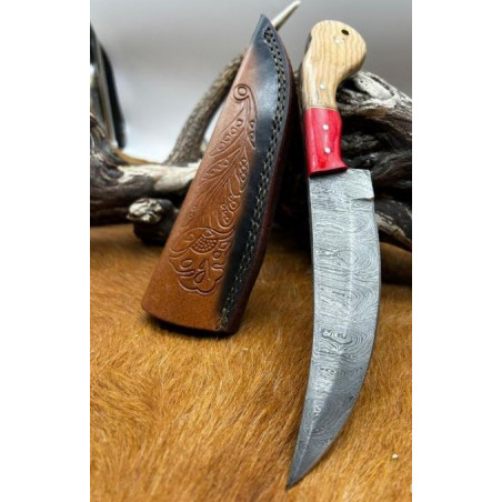 Couteau chasse lame damas 256 couches Manche en bois ref D79