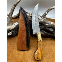 Couteau chasse lame damas 256 couches Manche en bois ref D44