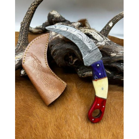 Couteau Karambit Lame Acier DAMAS 256couches manche en os Fabrication Artisanal k25