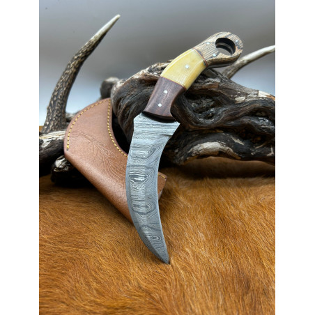 Couteau Karambit Lame Acier DAMAS 256couches manche en os Fabrication Artisanal k22