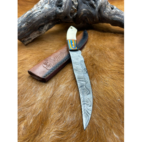 Couteau de chasse lame damas manche en os ref D52