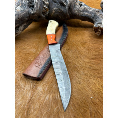 Couteau de chasse lame damas manche en os ref D59