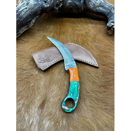 Couteau Karambit Lame Acier DAMAS 256couches manche en bois Fabrication Artisanal Réf K39