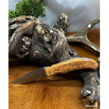 Couteau de poche manche en bois avec gravure "Marmotte " 21cm ref CHM12