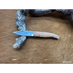 Couteau de Poche Pliant manche en Bois Gravé CPG104